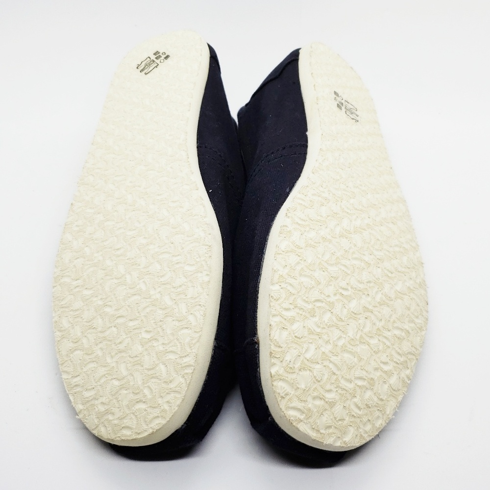 TOM'S Men's classic Black size 10 slip on shoes - Picture 5 of 6